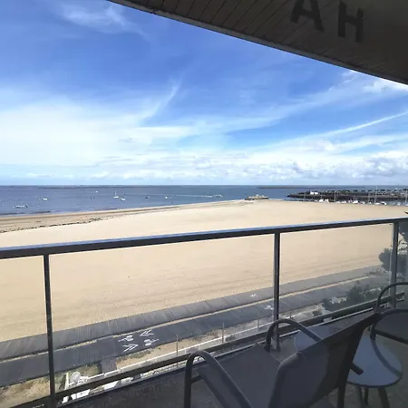 Arc Hôtel Sur Mer-3